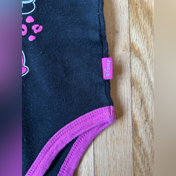 3/$12 Disney 0-3 Month Onesie - Picture 4 of 6